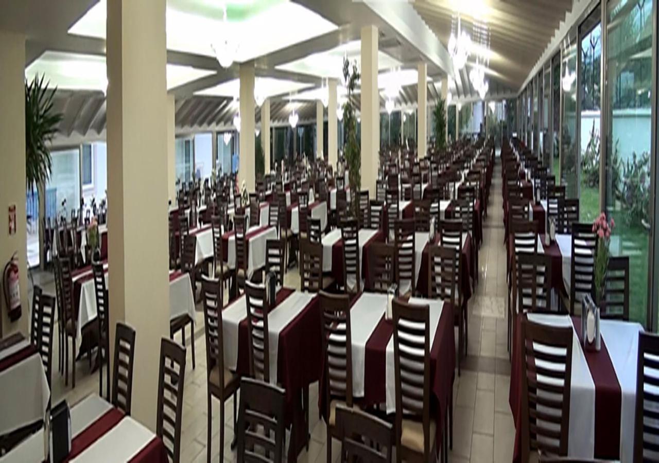 Golden Sunset Hotel&Spa Кемер Екстериор снимка The dining room
