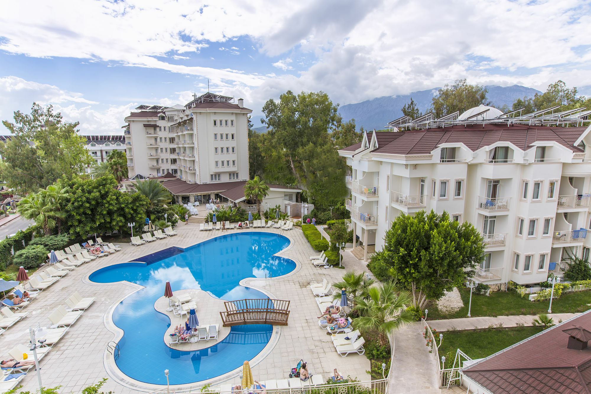 Golden Sunset Hotel&Spa Кемер Екстериор снимка A resort in Antalya